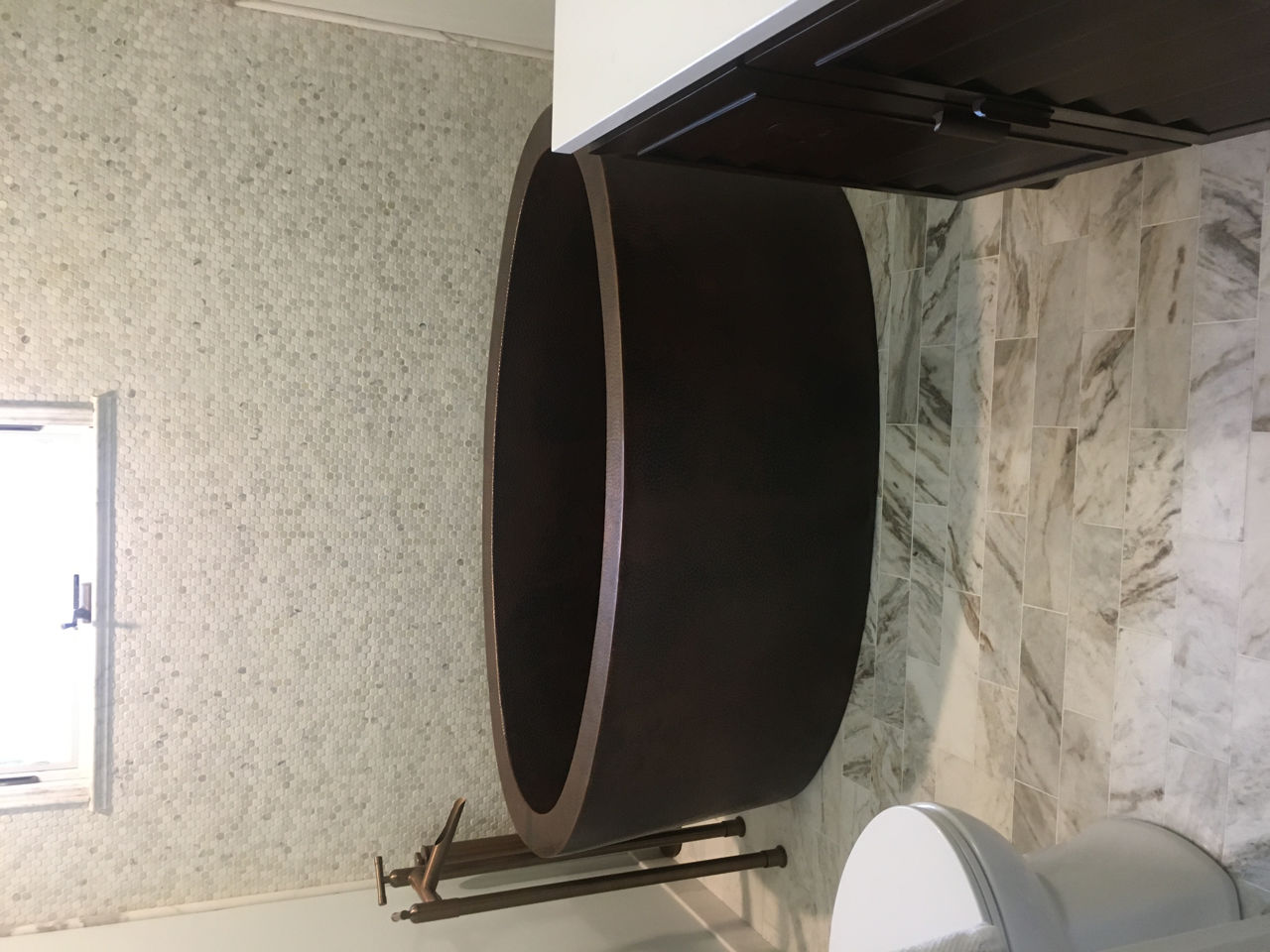 ROMANTICA  Oval Double Wall Free Standing Copper Bathtub 64 x 36