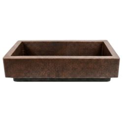 farmhouse sink